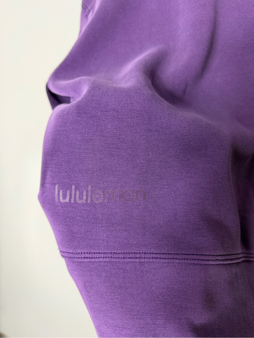 Lululemon Women’s Softstreme Perfectly Oversized Crewneck Sweatshirt Purple *t - Picture 9 of 11